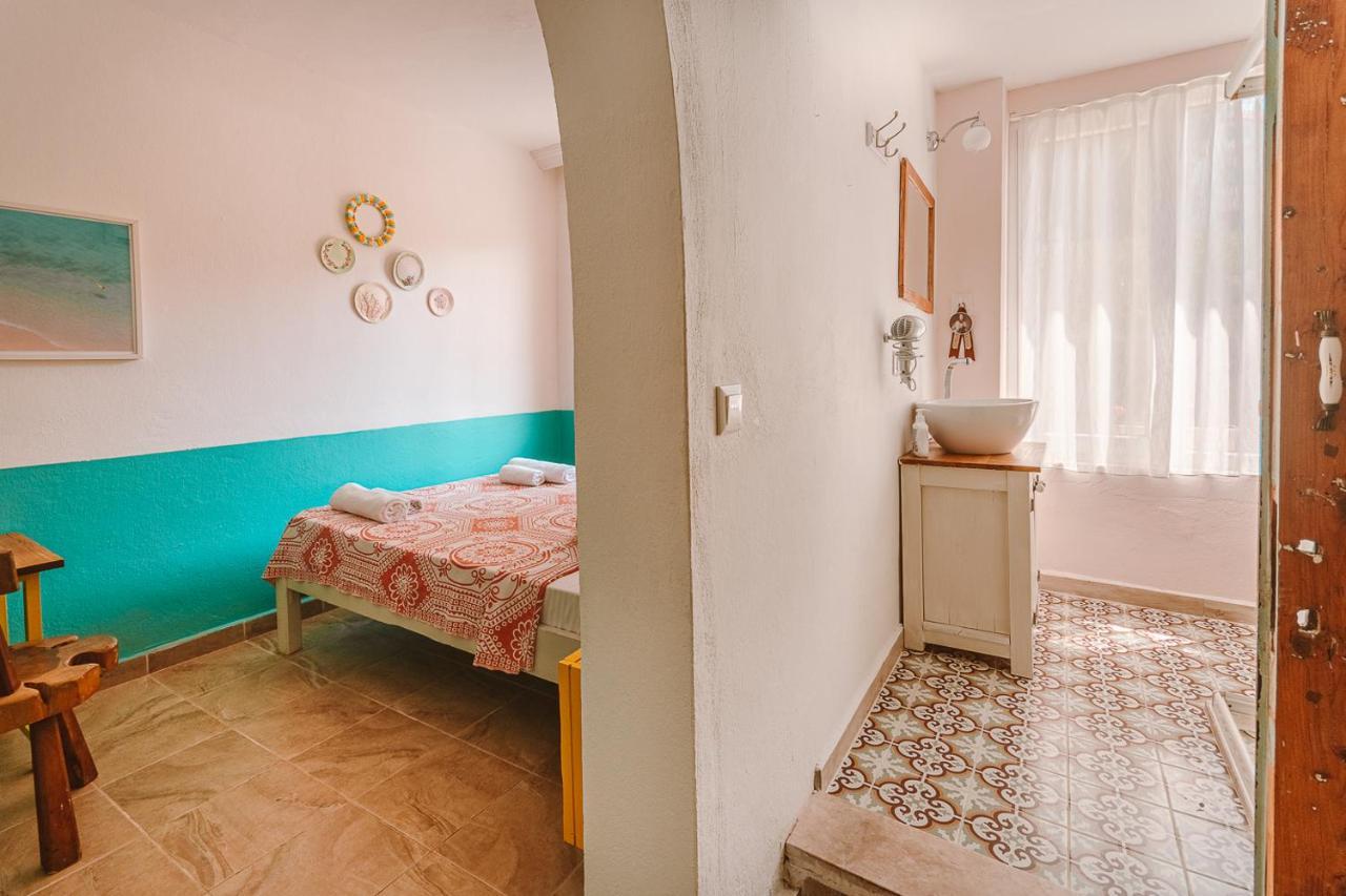 Kuytu Terrace Bed And Breakfast Kas Bagian luar foto